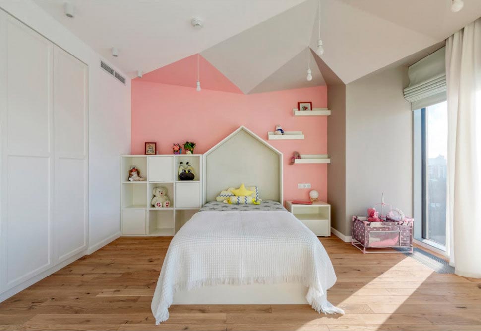 рекламный стикер Lanors Mons Interior 1