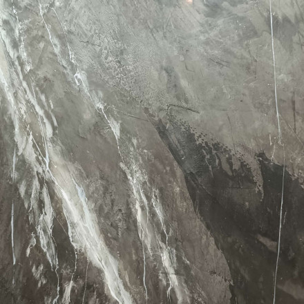 Художественная работа «Чёрный мрамор»