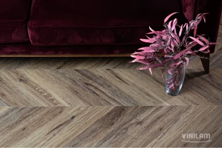 ПВХ-плитка Vinilam PARQUET CHEVRON Glue «Шеврон  Лувр», RI107516
